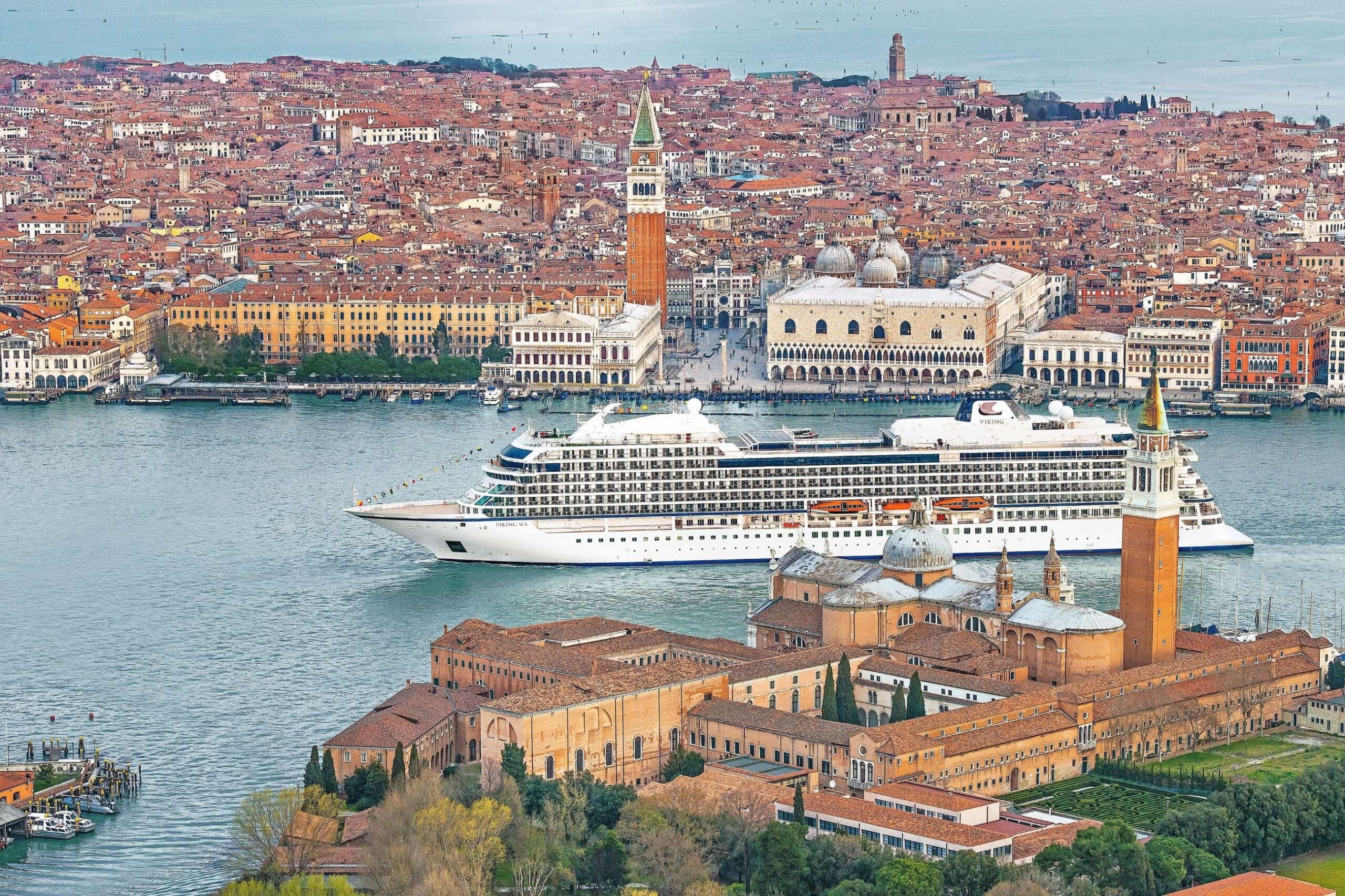 Viking Ocean, luxury cruise lines